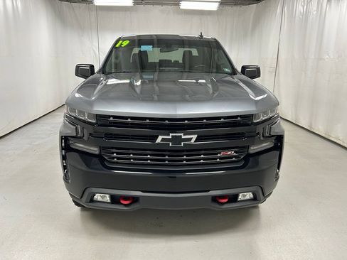 Used 2019 Chevrolet Silverado 1500 LT Trail Boss w/ Convenience Package AWD/4WD image 4