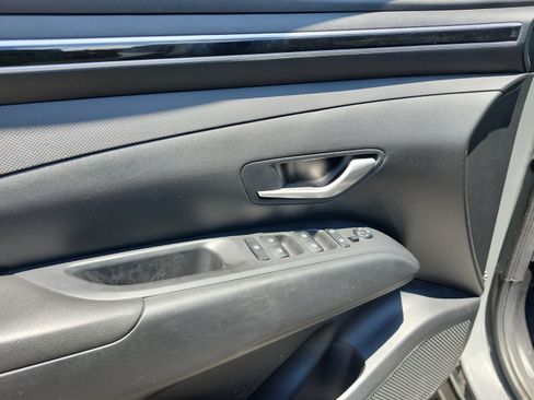 Certified 2024 Hyundai Santa Cruz SEL FWD image 15
