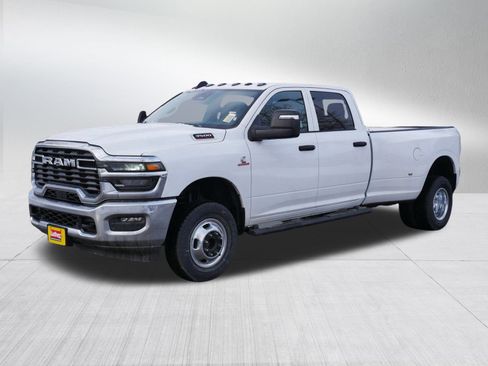 New 2026 RAM 3500 Tradesman image 3