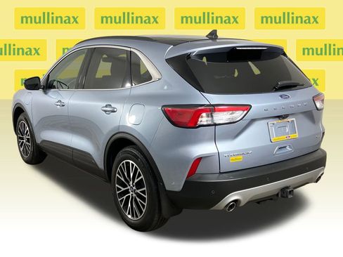 Certified 2022 Ford Escape Titanium w/ Titanium Premium Package image 10