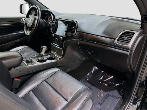 Used 2021 Jeep Grand Cherokee Limited w/ Luxury Group II image 29