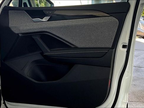 New 2025 Volkswagen Tiguan S image 27