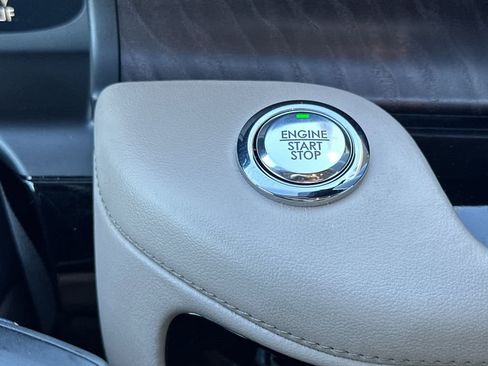 Used 2022 Lincoln Aviator Reserve w/ Equipment Group 201A image 25