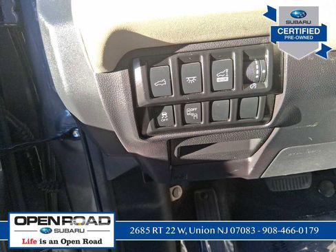 Used 2022 Subaru Ascent Touring image 15