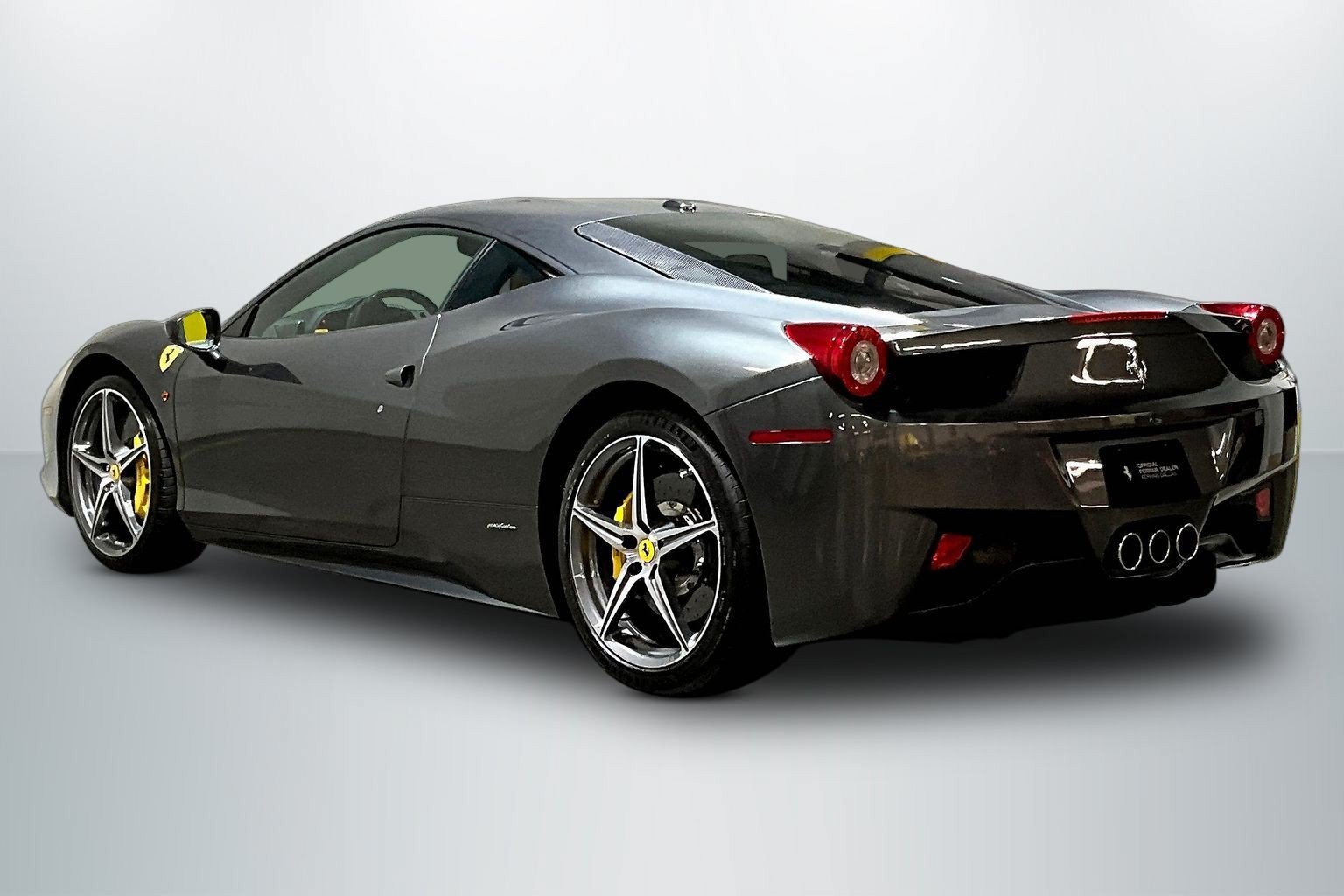 Used 2014 Ferrari 458 Italia Coupe RWD image 5
