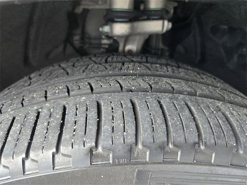 Used 2019 Porsche Cayenne image 8