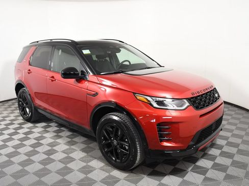 Certified 2025 Land Rover Discovery Sport Dynamic SE AWD/4WD image 8