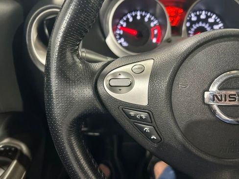 Used 2013 Nissan Juke SV AWD/4WD image 28