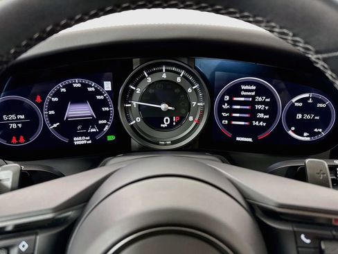 Certified 2020 Porsche 911 Carrera RWD image 16