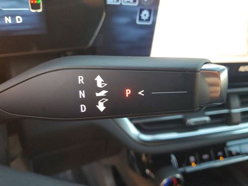 New 2026 Chevrolet Equinox EV LT image 24