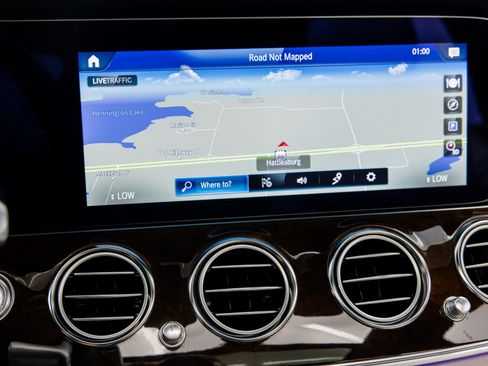 Used 2023 Mercedes-Benz E 450 4MATIC All-Terrain Wagon image 46