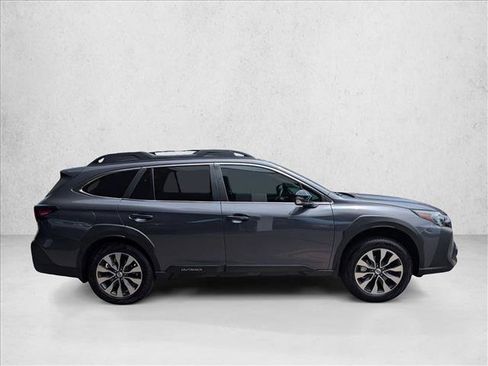Certified 2025 Subaru Outback Limited w/ Popular Package #2 AWD/4WD image 4