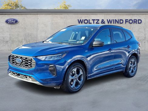 Certified 2023 Ford Escape ST-Line w/ Tech Pack #1 image 3