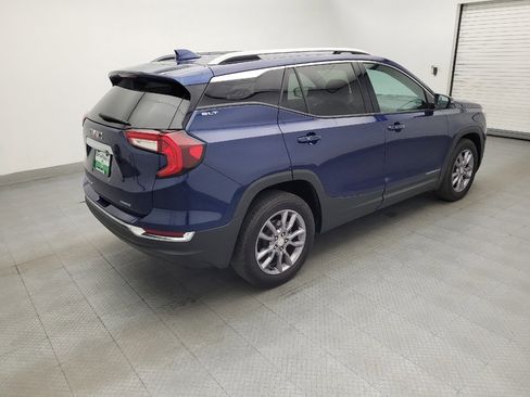 Used 2023 GMC Terrain SLT AWD/4WD image 10