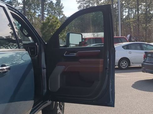 New 2026 GMC Sierra 2500 Denali Ultimate image 42