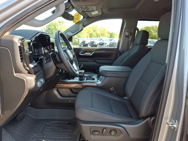 Used 2025 GMC Sierra 1500 Elevation w/ Preferred Package AWD/4WD image 14