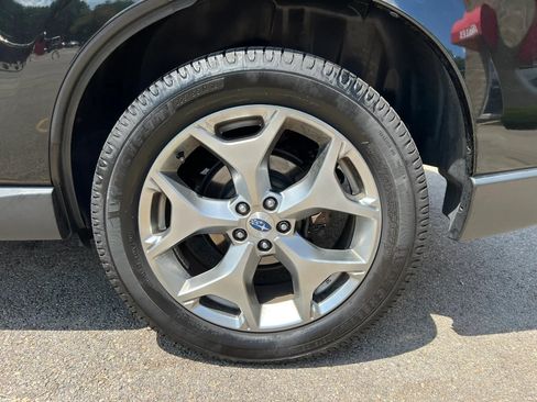 Used 2018 Subaru Forester 2.5i Touring w/ Popular Package #3B AWD/4WD image 12