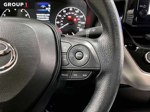 Certified 2025 Toyota Corolla LE image 24