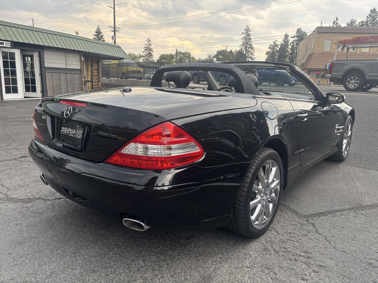 Used 2007 Mercedes-Benz SL 550 w/ Premium Pkg I image 5
