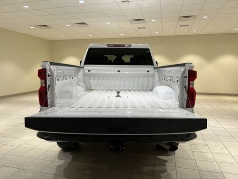 Used 2024 Chevrolet Silverado 2500 Custom w/ Custom Convenience Package AWD/4WD image 22