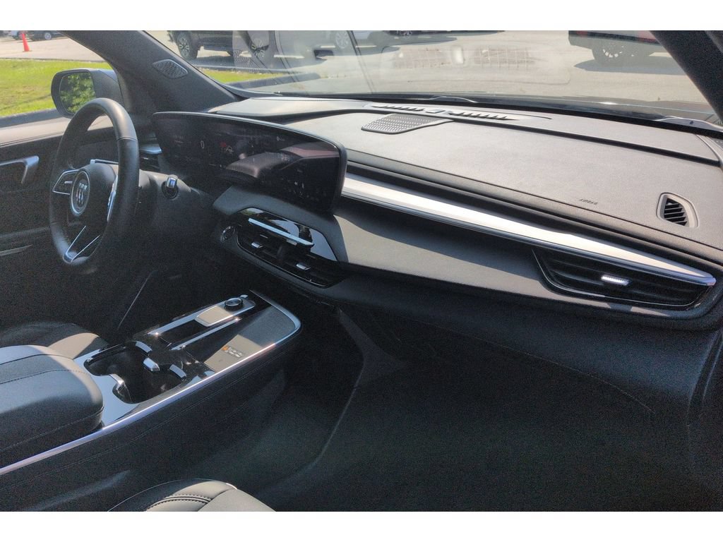 Used 2026 Buick Enclave Preferred FWD image 28