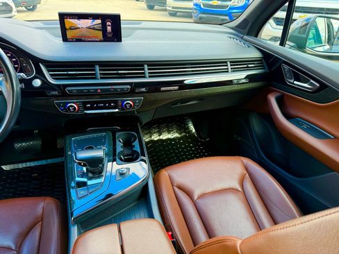 Used 2018 Audi Q7 3.0T Prestige image 27