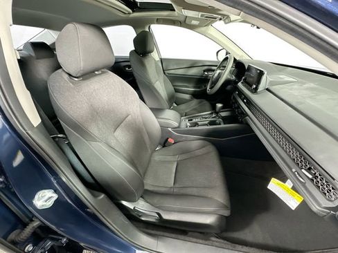 Used 2024 Honda Accord EX image 28