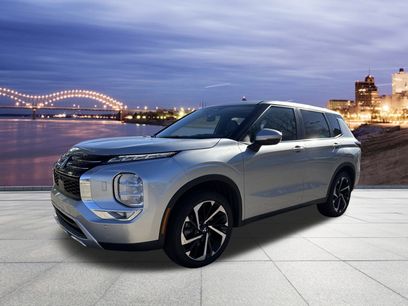 Used 2024 Mitsubishi Outlander SE