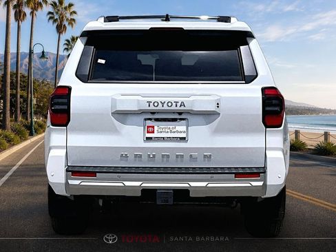 New 2026 Toyota 4Runner Limited AWD/4WD image 4