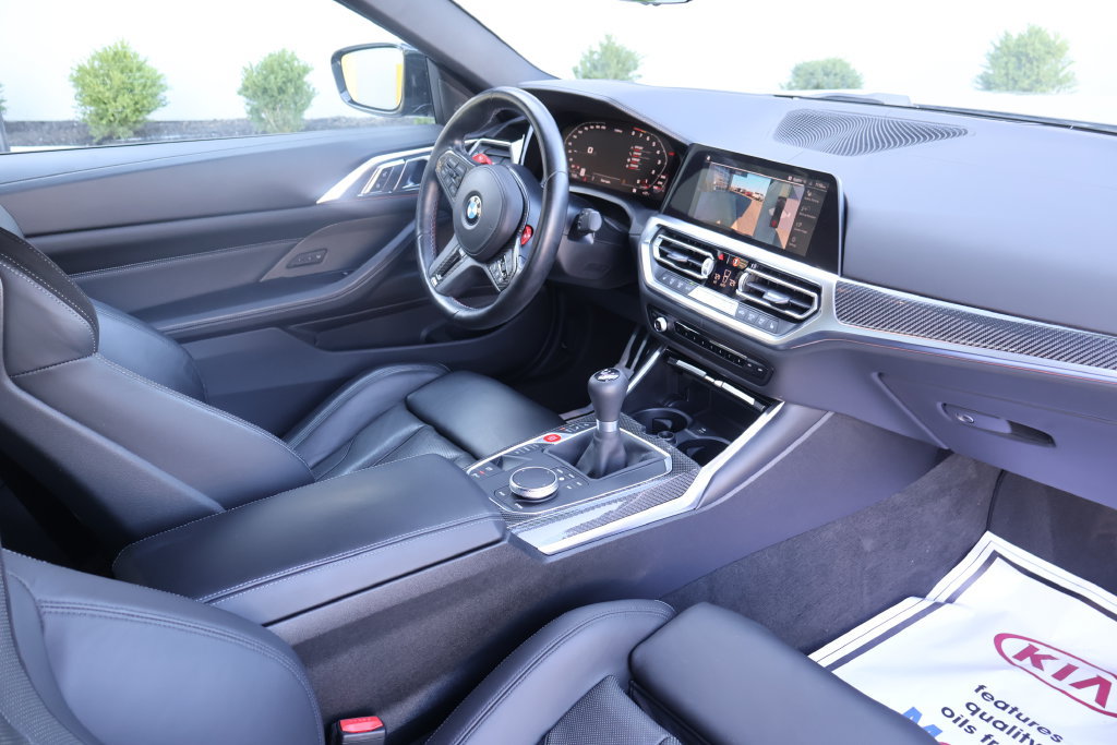 Used 2021 BMW M4 Coupe w/ Executive Package RWD image 12