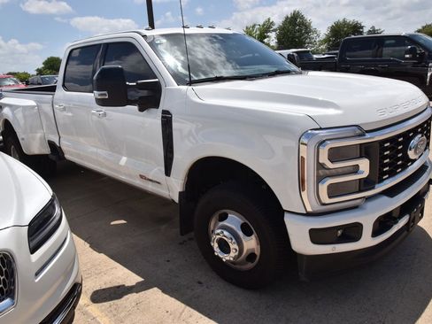 Used 2026 Ford F350 Platinum AWD/4WD image 5