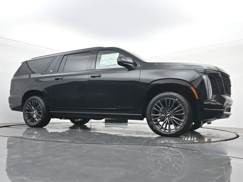 New 2026 Cadillac Escalade ESV Platinum Sport AWD/4WD image 21