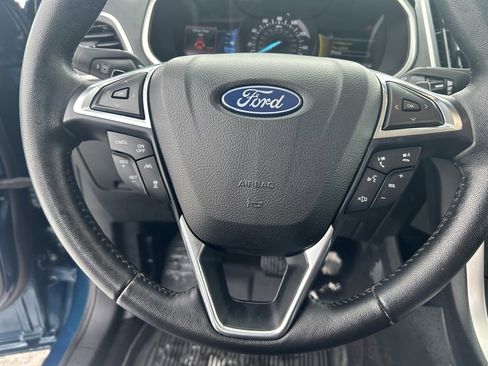 Used 2020 Ford Edge SEL w/ Convenience Package image 16