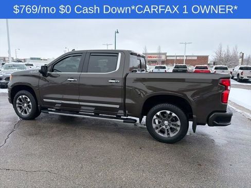 Used 2023 Chevrolet Silverado 1500 High Country w/ Technology Package image 8