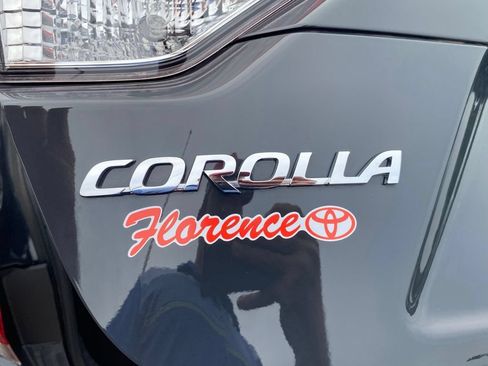 Used 2025 Toyota Corolla LE FWD image 14