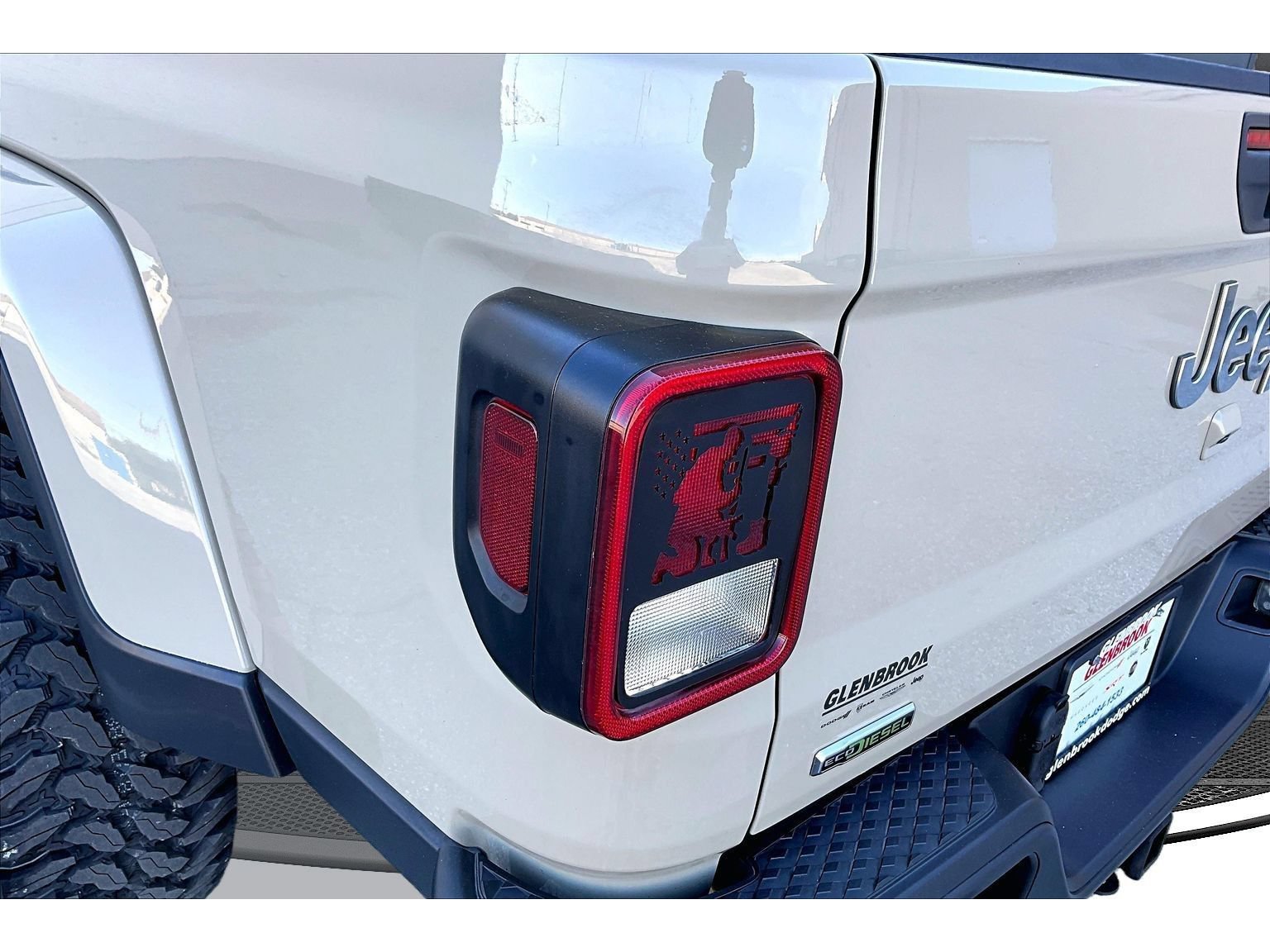 Used 2022 Jeep Gladiator Overland w/ Trailer Tow Package AWD/4WD image 38