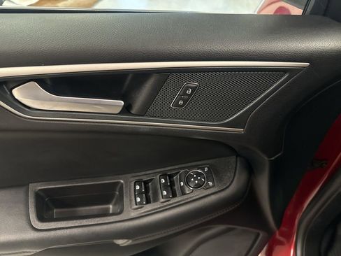 Certified 2024 Ford Edge SEL w/ Convenience Package image 18