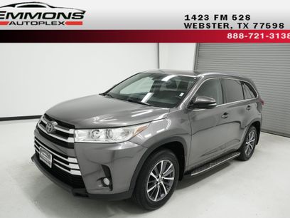 Used 2017 Toyota Highlander XLE