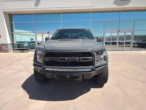Used 2018 Ford F150 Raptor w/ Equipment Group 802A Luxury AWD/4WD image 2