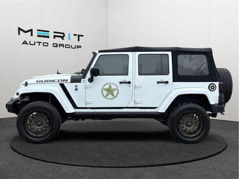 Used 2016 Jeep Wrangler Unlimited Rubicon AWD/4WD image 5