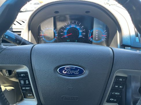 Used 2010 Ford Fusion SEL FWD image 15
