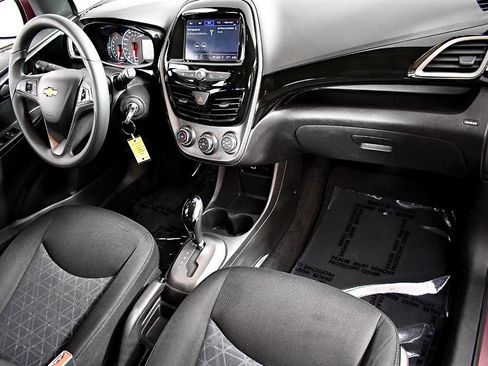 Used 2021 Chevrolet Spark LT image 20
