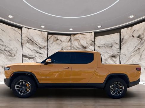 Used 2022 Rivian R1T Adventure AWD/4WD image 5