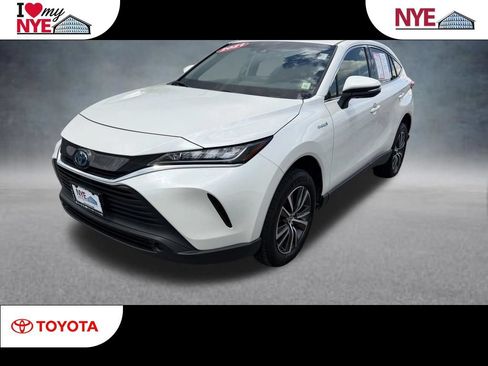 Used 2021 Toyota Venza LE w/ Carpet Mat Package (TMS) AWD/4WD image 1