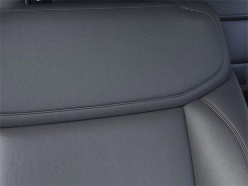 New 2026 Ford Expedition Active image 16