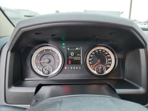 Certified 2015 RAM 1500 Express w/ Black Ram 1500 Express Group image 10