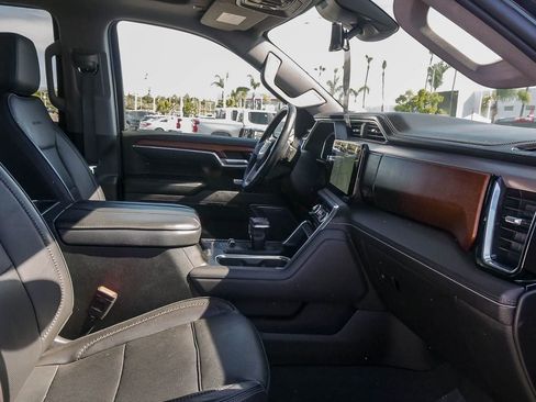 Used 2023 GMC Sierra 1500 Denali w/ Denali Reserve Package image 16