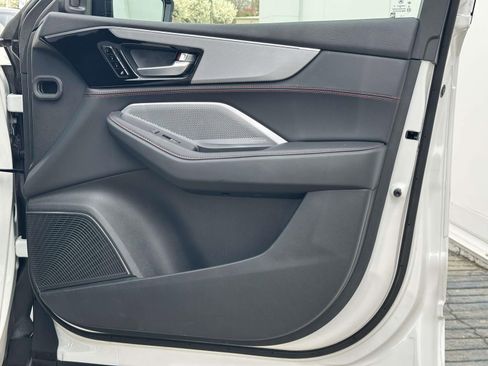 Certified 2026 Acura MDX A-Spec image 9