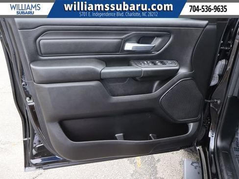 Used 2025 RAM 1500 Warlock AWD/4WD image 16