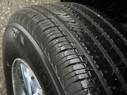 Used 2011 Chevrolet Silverado 1500 1HY image 26